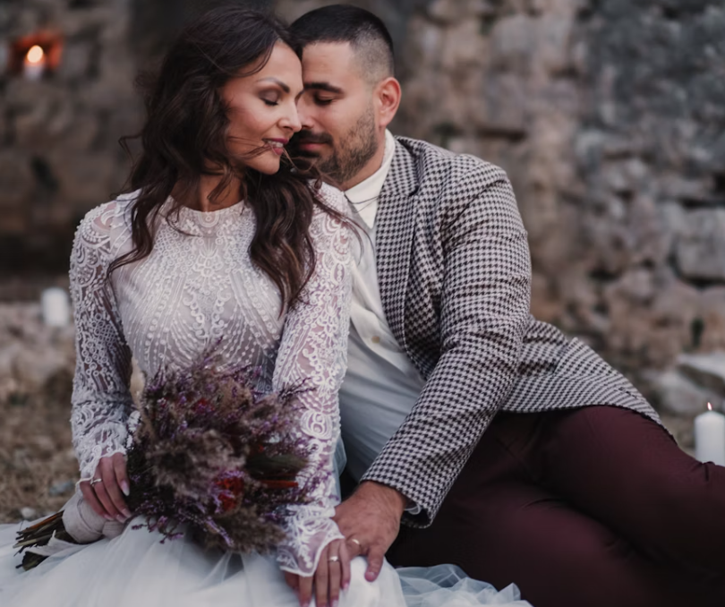 拒绝千篇一律｜「薄荷新娘」独立设计师婚纱集成店，租赁你的独家记忆